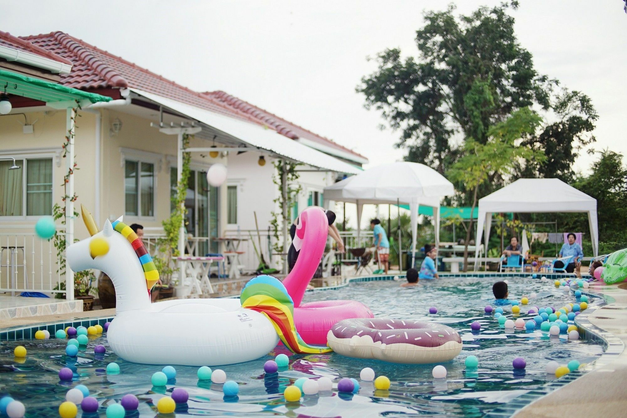 Sky And Water Resort チャアム エクステリア 写真